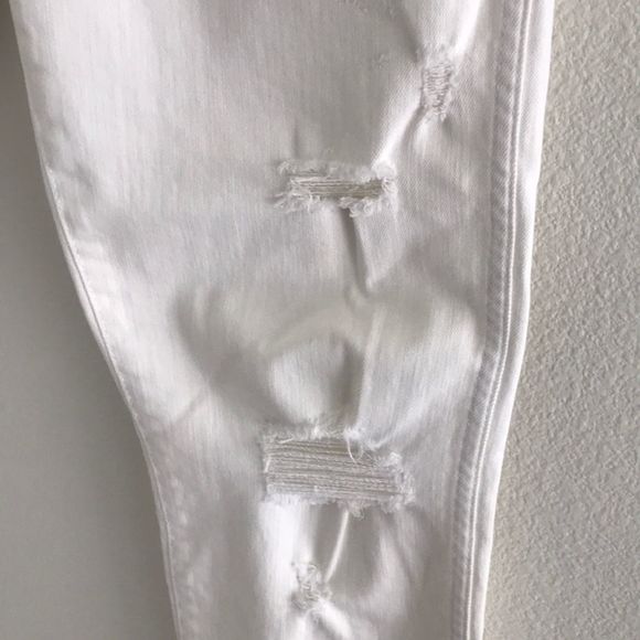 Gap Slim Straight Distressed Jeans White Size 29 - Picture 3 of 12